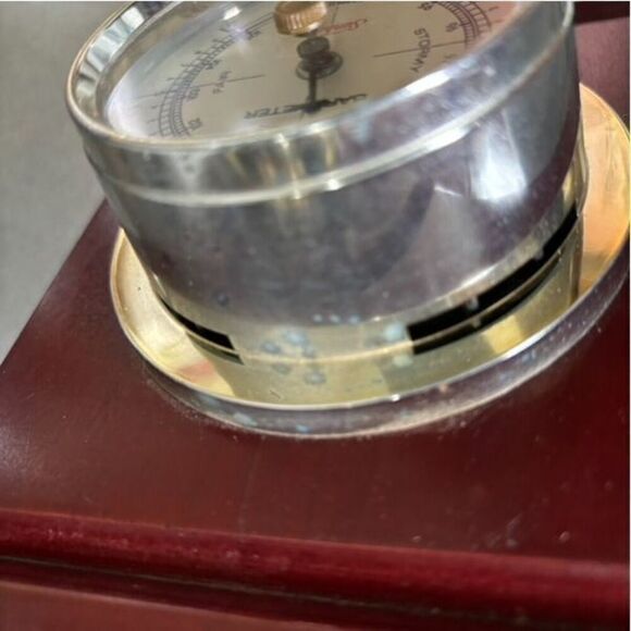 Sunbeam Barometer Thermometer Humidity Weather Station With Key - Picture 12 of 16